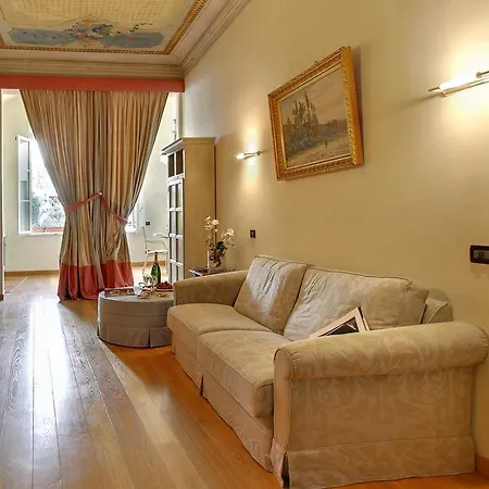 Orlando Palace Florence