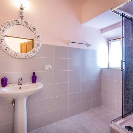 Guest house Rooms77 Centro Storico 3*