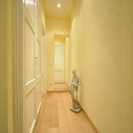 Apartment Eros *