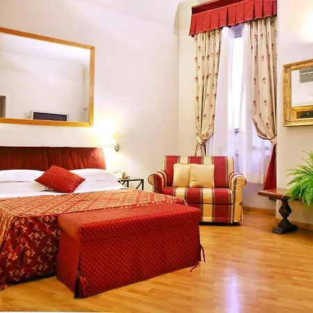 Tornabuoni La Petite Aparthotel Florence