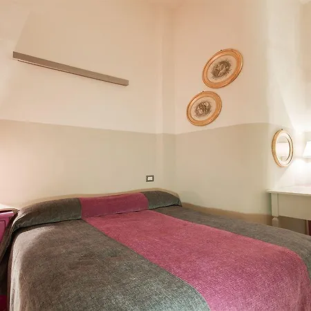 Signoria Apartment