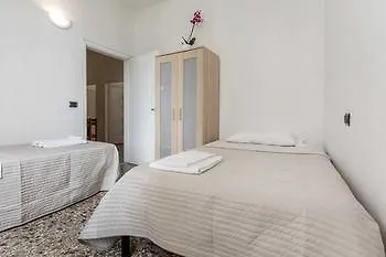Hotel Prestige House 3*