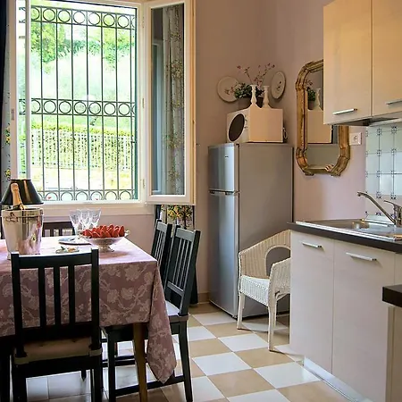 Apartment Greenhouse Florence