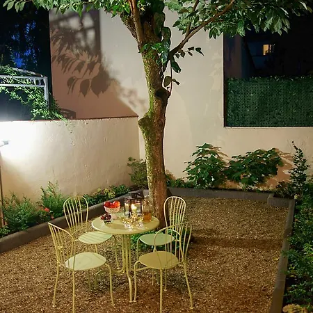 Greenhouse * Florence
