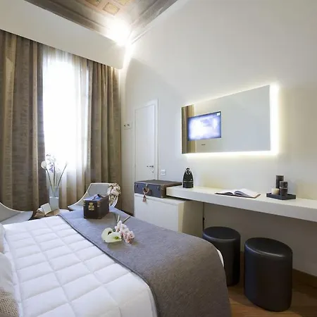 Embassy Firenze