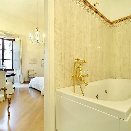 Bed & Breakfast Palazzo Tolomei - Residenza D'epoca