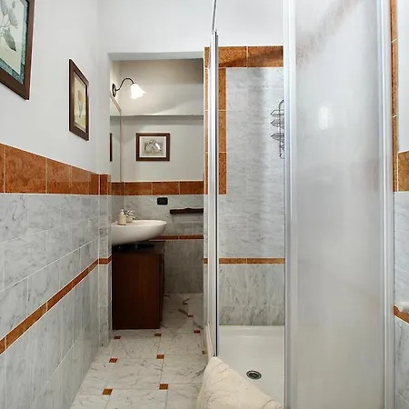 Apartment Aleri *