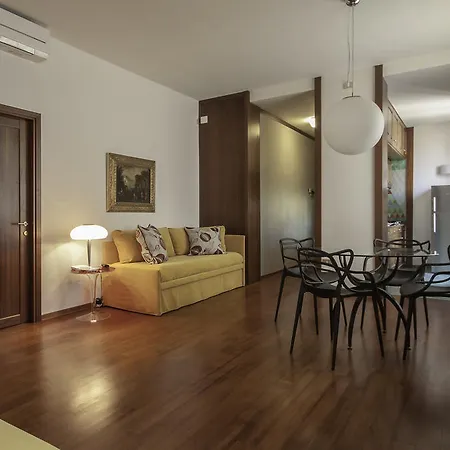 Apartment Design Florence- City Center Florence