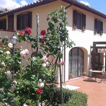 Bed & Breakfast Casale Dei Cento Acri 2*
