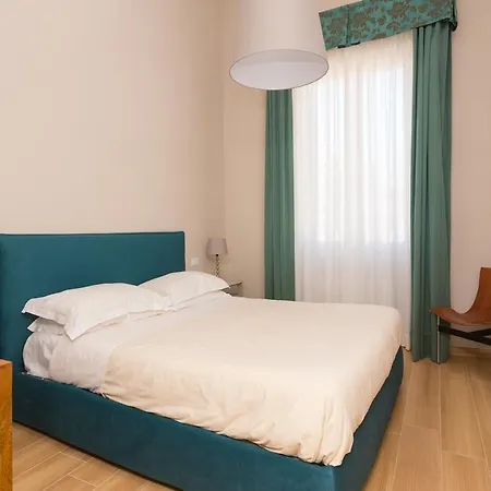 Aparthotel Palazzo Alfani - Residenza D'epoca 3*