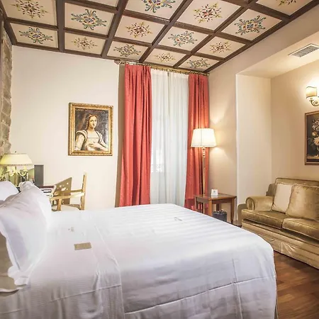 Otel Golden Tower & 5*