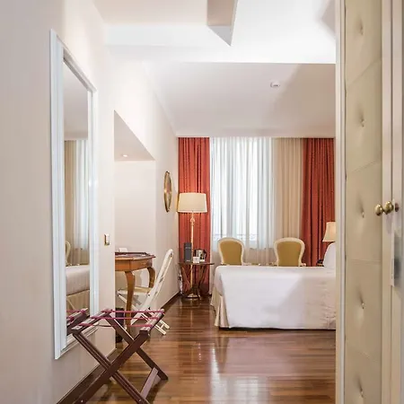 Hotel Golden Tower &