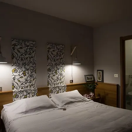 Hotel Colomba 3*