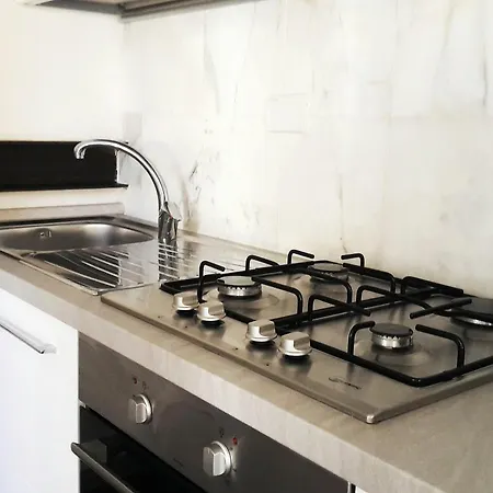 Two-bedroom Close To Mercato Centrale