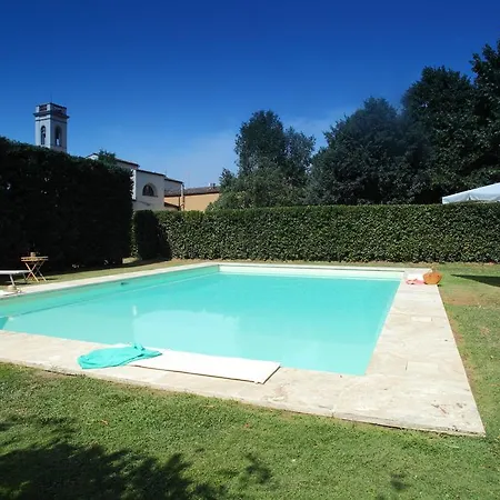 Bed & Breakfast Rovezzano 3*