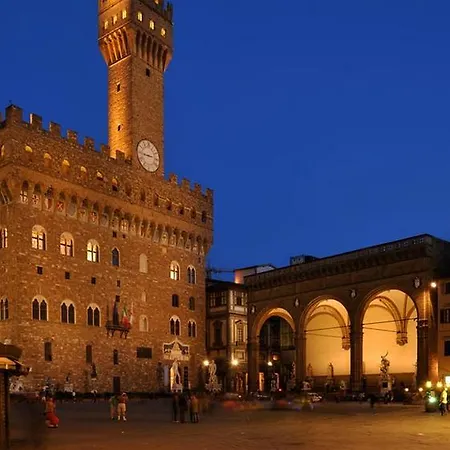 Hotel J And J Florencia