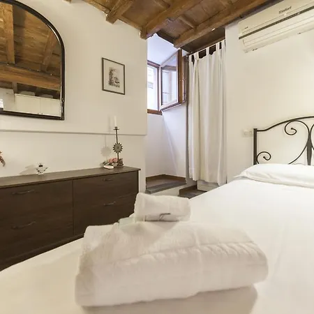 Apartment Lambertesca 8 Florence
