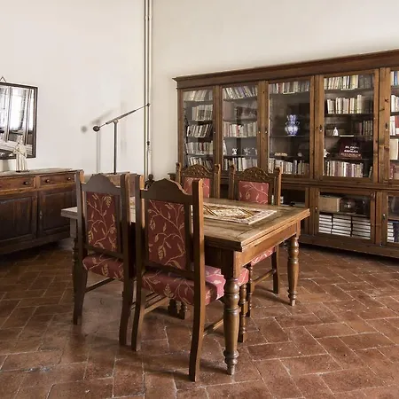Hotel Casa Santo Nome Di Gesu 3*