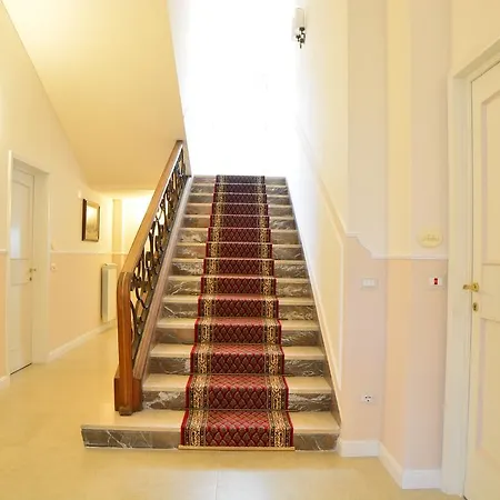 Bed & Breakfast Dimora Salviati 3*
