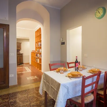 Apartment House In The San Pier Maggiore Arch *