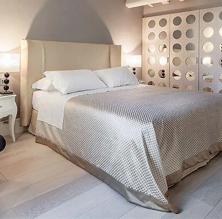 Aparthotel Cavalieri Palace Luxury Residences 2*