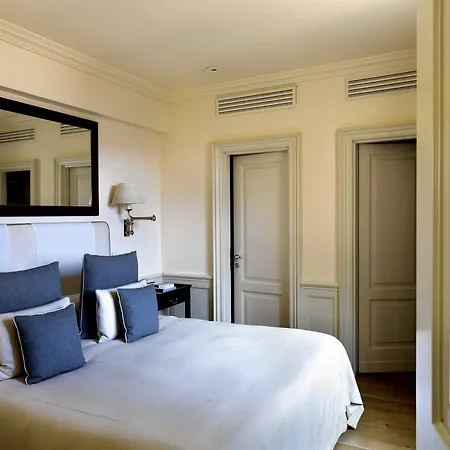Hotel The Place 5*