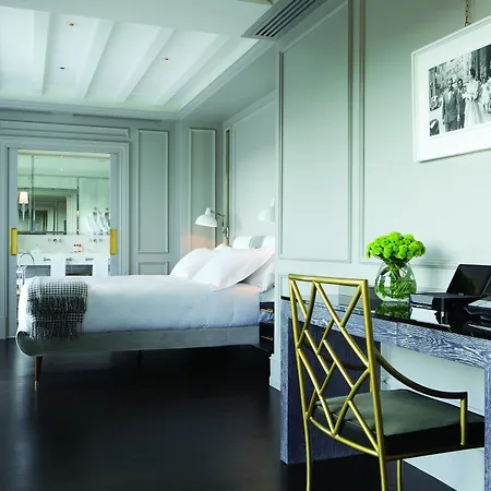 Hotel Portrait - Lungarno Collection Florenz