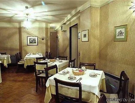 Hotel Unicorno 3*