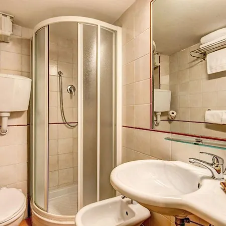 Fiorino Hotel