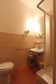 Sayuri Guest house