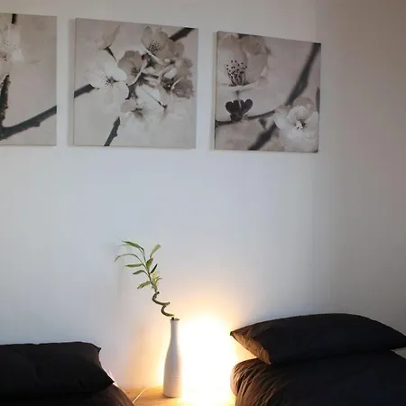 Leopoldo&apartements Bed & Breakfast 3*