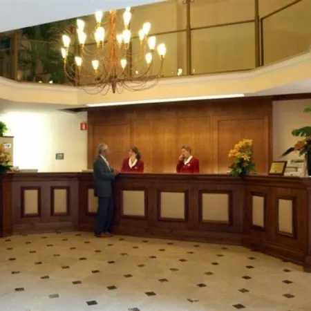 Laurus Al Duomo Hotel