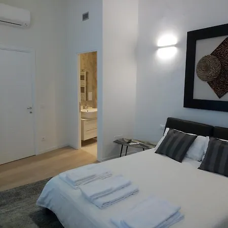 Opera 19 Luxury Apartamento Florença