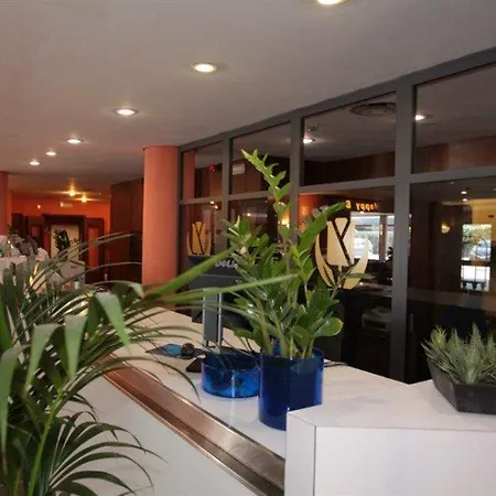 Hotel Mirage 4*