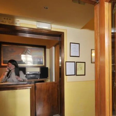Hotel Marine