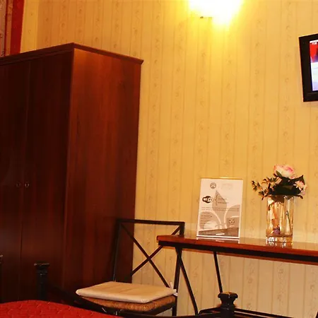 Hotel Bella