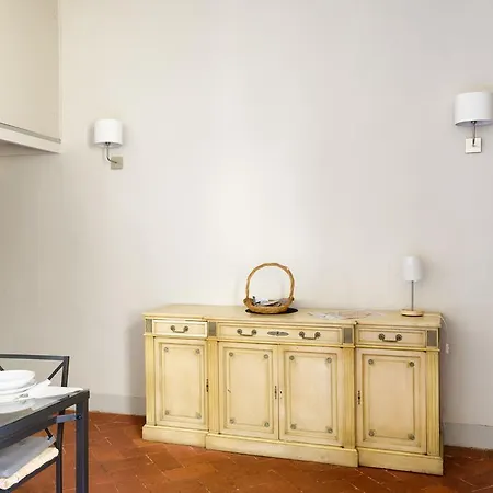 Apartment Servi