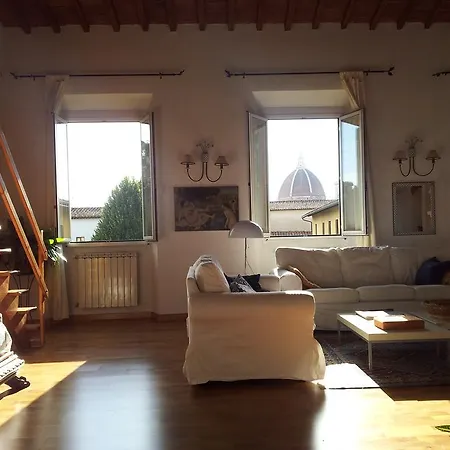 Bellavista Apartment *