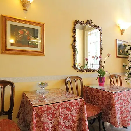 Hotel Liana