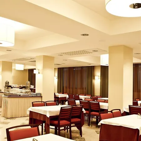 Nilhotel 4* Florens