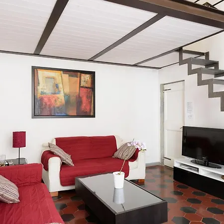Two-bedroom Close To Mercato Centrale Apartment *