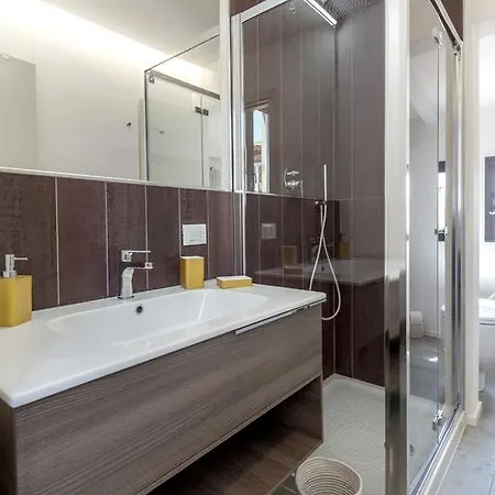 Bbcharme La Casa Sui Tetti Apartment *