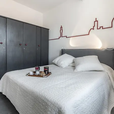 Bbcharme La Casa Sui Tetti Apartment *