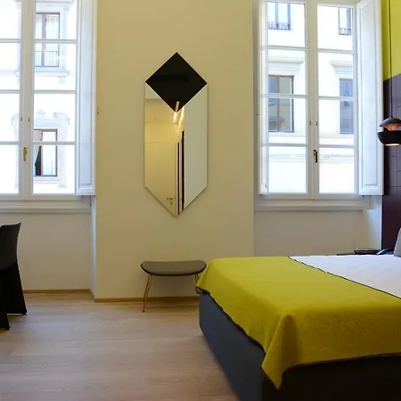 Milu Hotel 4*