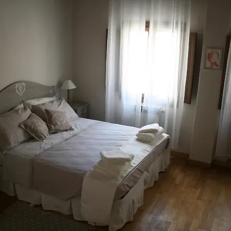 Apartamento Finestra Su Firenze *