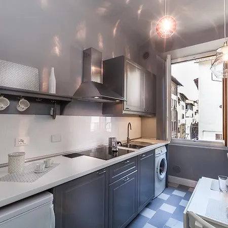 Isola Apartment