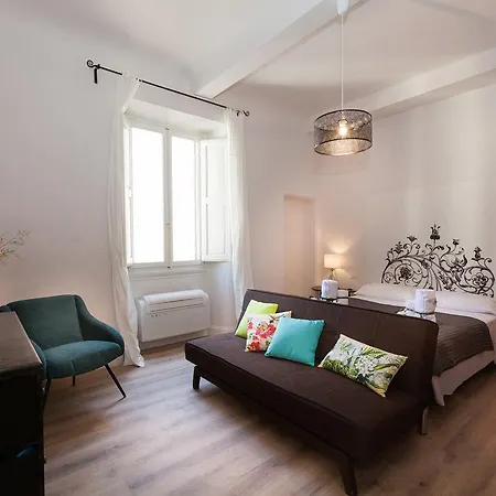 Isola Apartment Florence