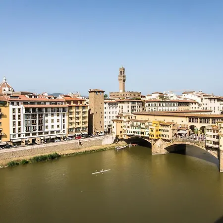 - Ponte Vecchio Exclusive Apartment