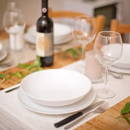 Apartman A Due Passi Dall'accademia