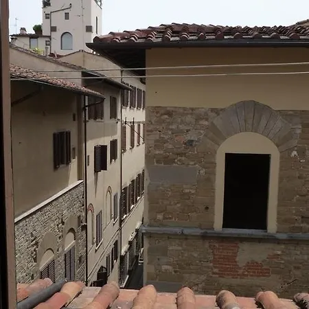 Apartment Lovely Bargello View